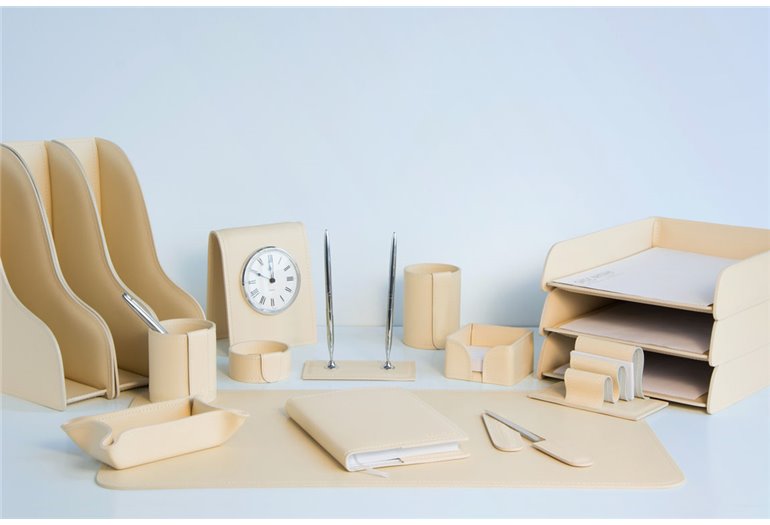 Набір 17 предметів, шкіра Сuoietto