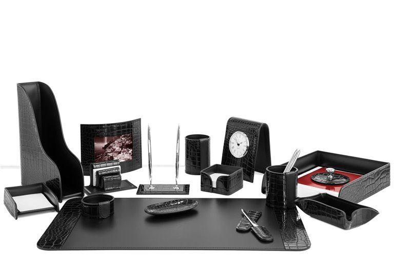 Набір 16 предметів, шкіра Cuoietto Crocco