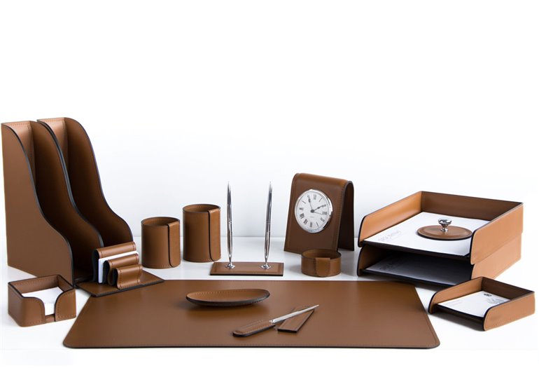 Набір 16 предметів, шкіра Cuoietto