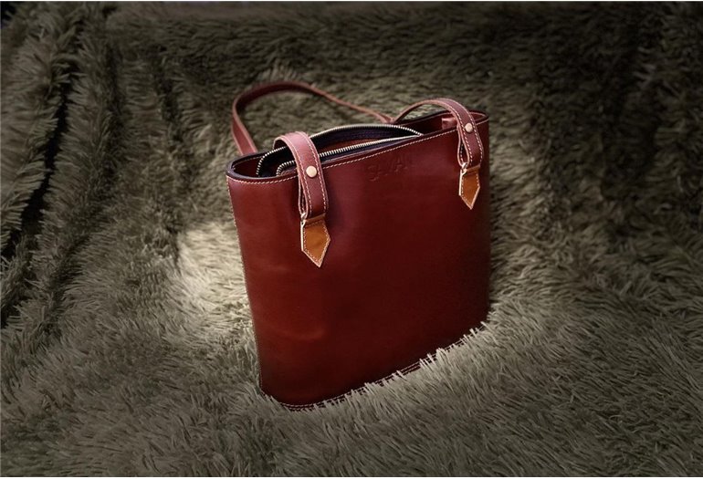 Шкіряна жіноча сумка Saman